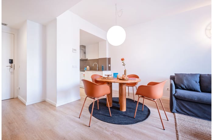 Apartment in Girona 302, Eixample Dreta - 7