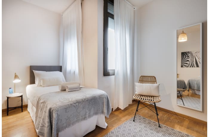 Apartment in Rocafort 404, Eixample Esquerra - 12