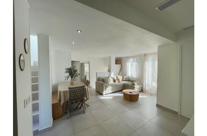 Apartment in Le Grand Pin, Prado Republique - 3
