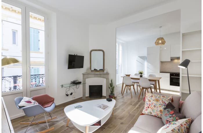 Apartment in Thea, Prado Republique - 1