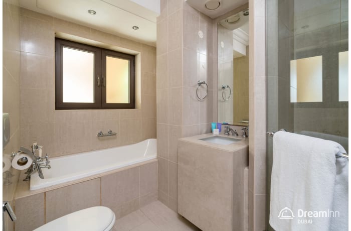 Apartment in Tajer Souk Al Bahar I, Downtown Dubai - 16
