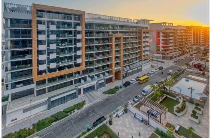 Apartment in Cozy 2BR in Azizi Riviera, Nad Al Sheba - 24