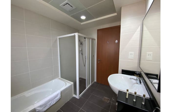 Apartment in Stylish - 2 BR Duplex - Garden and Harbour View, Al Fqait - 16