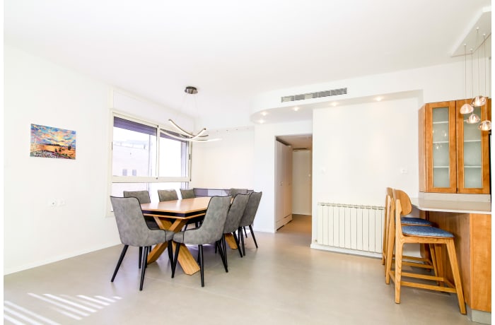 Apartment in Derech Chevron II, Baka - 12