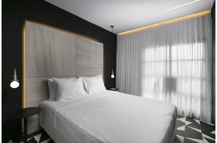 Apartment in Bezalel - Sky Suite, City Center - 20
