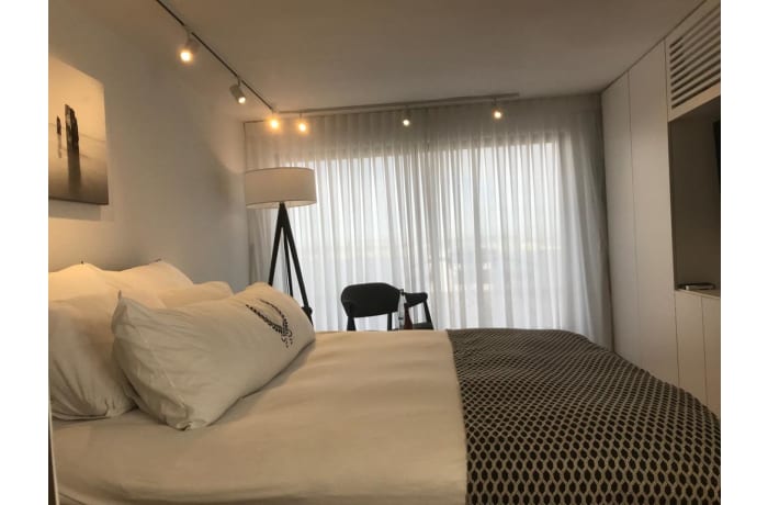 Apartment in King George Rooftop Suite, City Center - 14