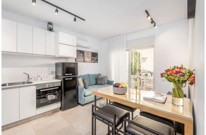 Apartment in Machane Yehuda 4, Mahane Yehuda Market - 2