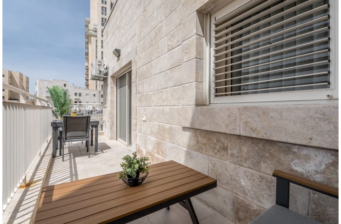Apartment in Machane Yehuda 9, Mahane Yehuda Market - 0
