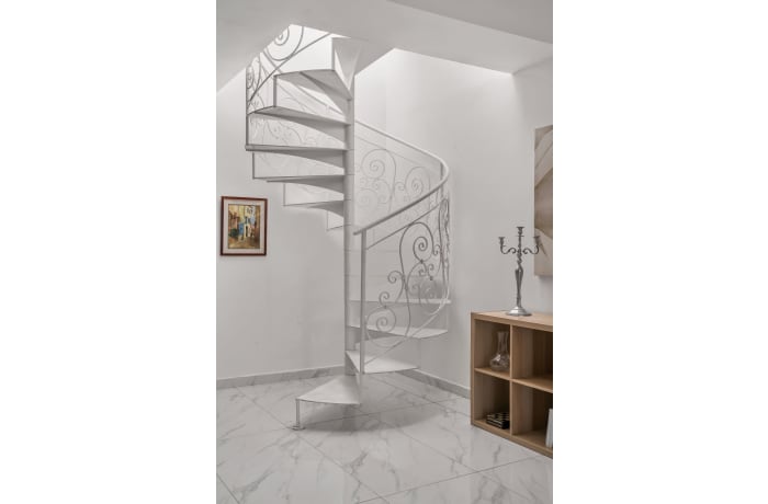 Apartment in Agripas Market - Luxury Penthouse II, City Center - 0