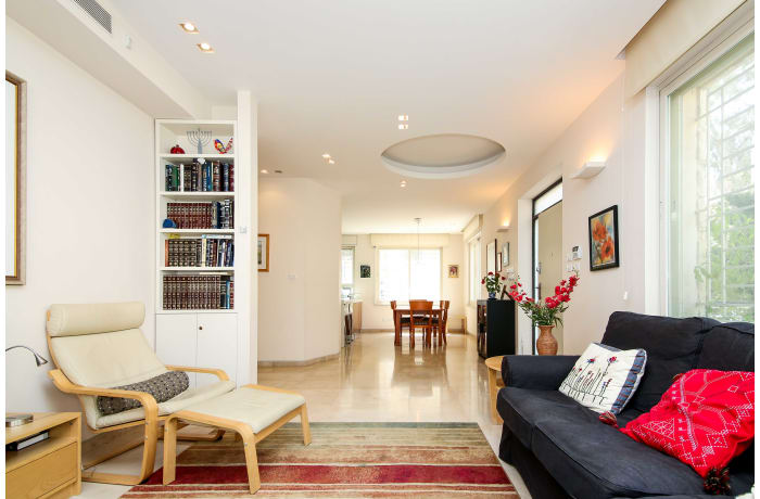 Apartment in Moshe Hess, Mamilla - 1