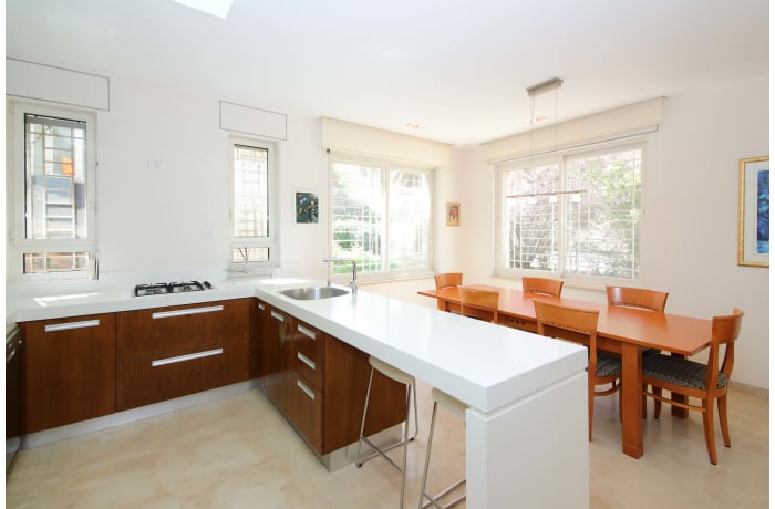 Apartment in Moshe Hess, Mamilla - 10
