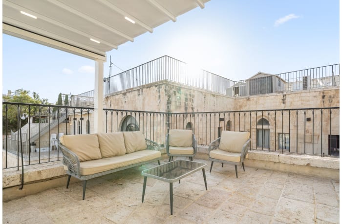 Apartment in The World Holiest View - Luxury Old City Jerusalem, Old City - 2