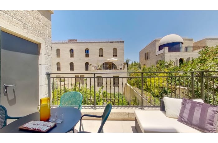 Apartment in Yefe Eiynayim 5-16, Mamilla - 2