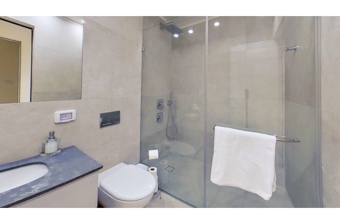 Apartment in Yefe Eiynayim 6-33, Mamilla - 35