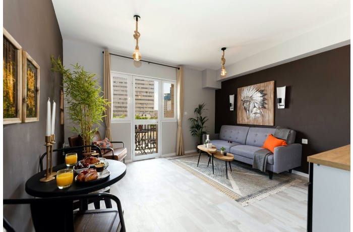 Apartment in Dorot 15, Nahalat Shiva - 1