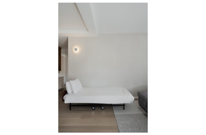 Apartment in Chic 7 Keren Hayesod, Talbieh- Rechavia - 12