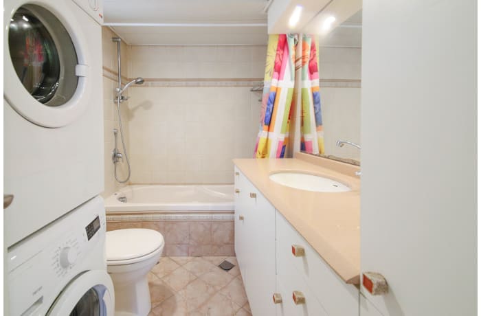 Apartment in Jabotinsky I, Talbieh- Rechavia - 10