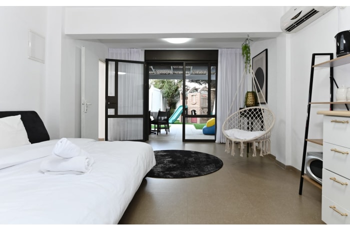 Apartment in Tsimer Taliah, Ginosar - 1