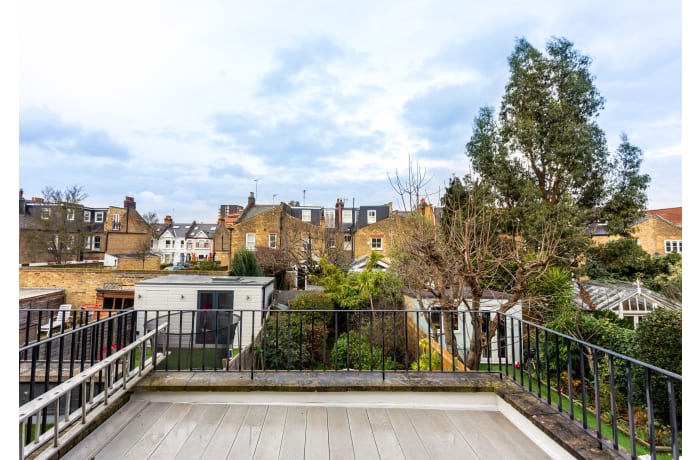 Apartment in Elephant and Oxpecker, Fulham - 19