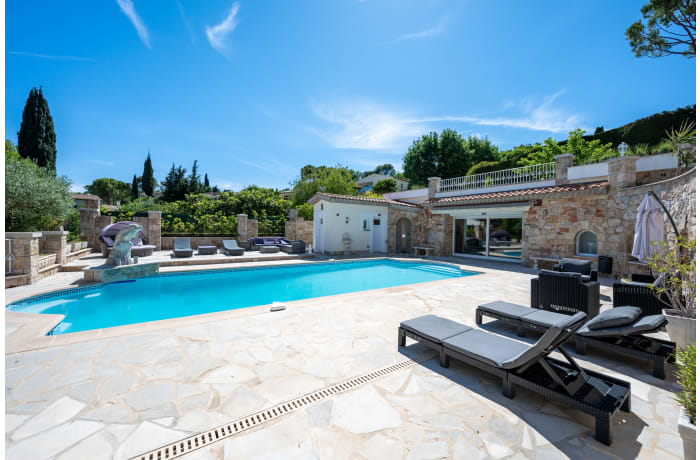 Apartment in Villa Caroubiers, Mougins Centre - 1