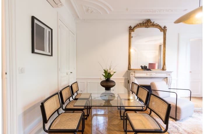 Apartment in Wagram Suite I, Champs-Elysées (8e) - 3