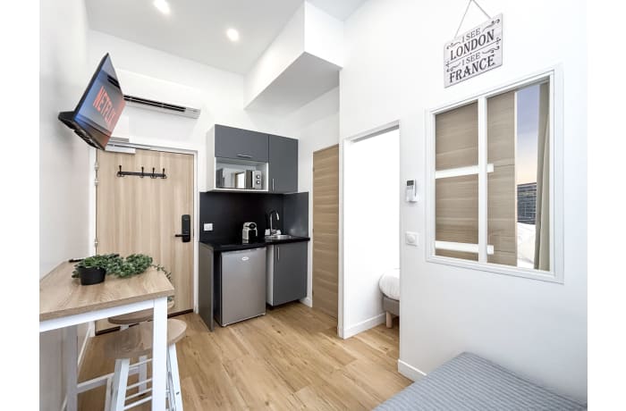 Apartment in Legraverend B 022, Gare de Lyon - 5