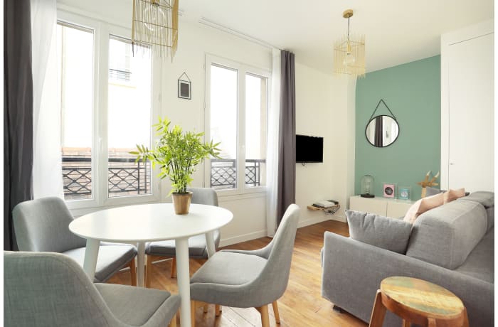 Apartment in Meslay 7, Republique - 1