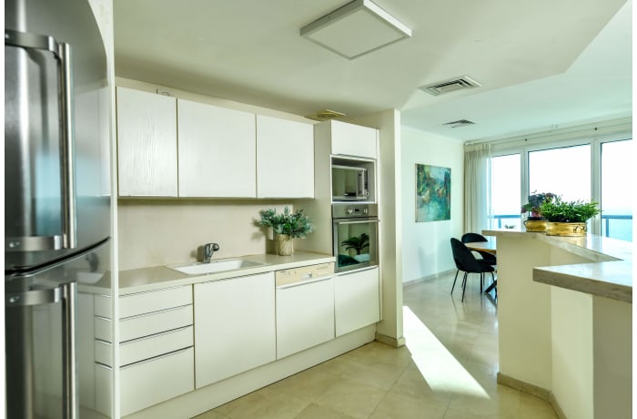 Apartment in Bugrashov Marina, Central Beach Area - 4