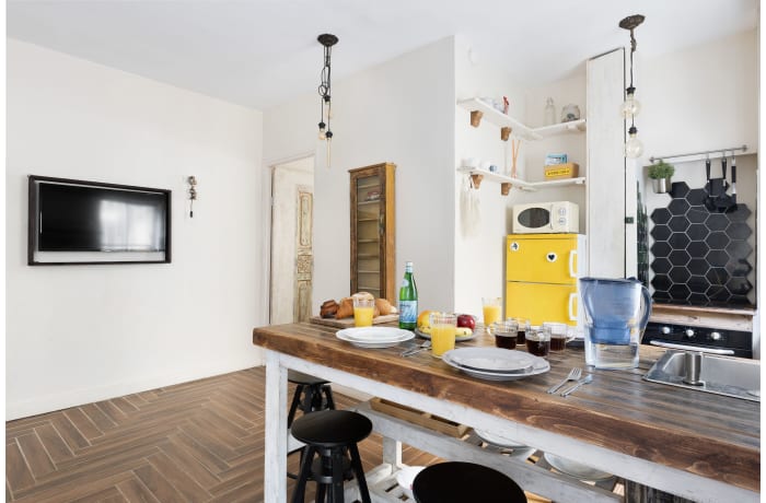 Apartment in Dov Hoz Bauhaus, Central Beach Area - 3