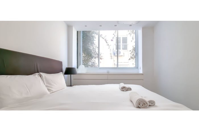 Apartment in Hovevei Tsiyon Magnolia, Central Beach Area - 6