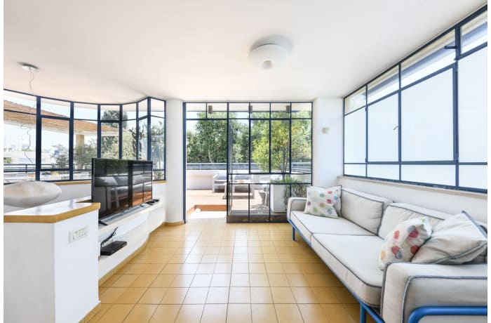 Apartment in Hovevei Zion Luxury Bauhaus, City Center - Beach Area - 13