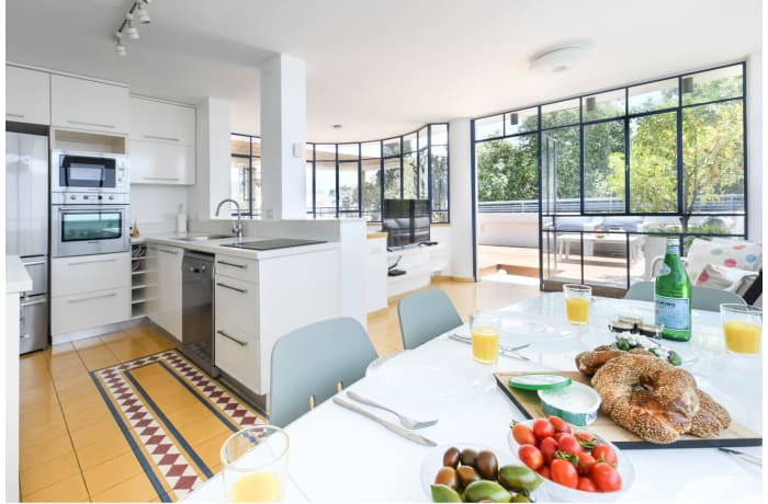 Apartment in Hovevei Zion Luxury Bauhaus, City Center - Beach Area - 24