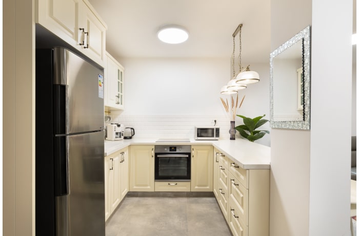 Apartment in Shivtei Israel I, Jaffa Port - 4