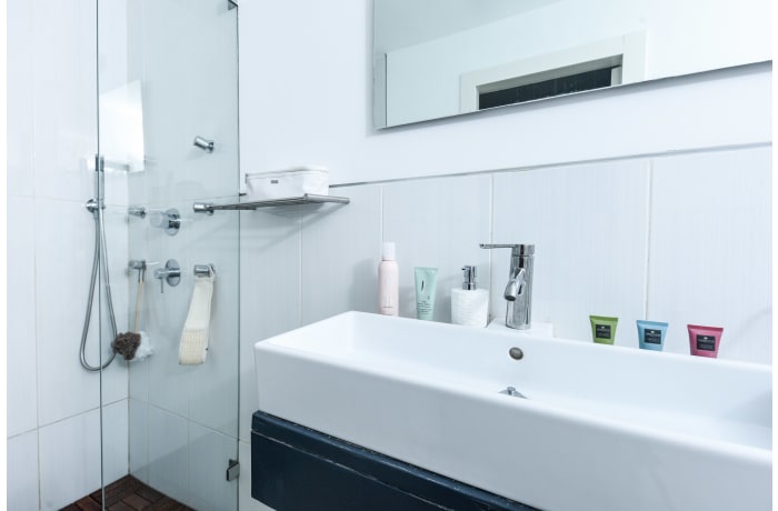 Apartment in Rothschild Terrace Radiance, Lev Hair - 12