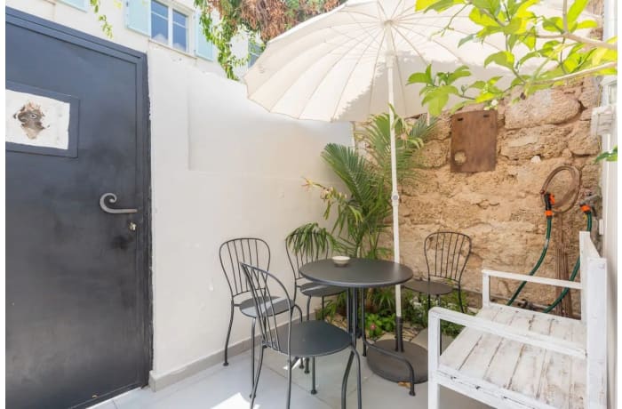 Apartment in Heart of Neve Tzedek, Neve Tzedek - 16