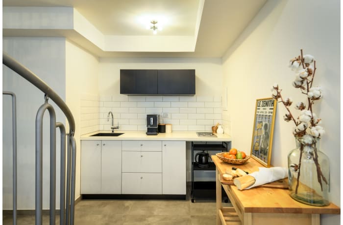 Apartment in Neve Tzedek Duplex, Neve Tzedek - 20