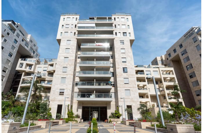 Apartment in Levi Eshkol I, North Beach Area - 0