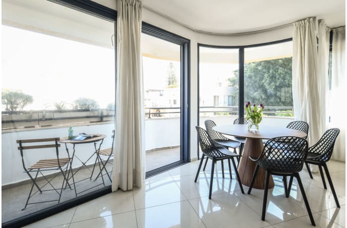 Apartment in Ben Yehuda Beachside Charm, Tel Aviv Port - 9