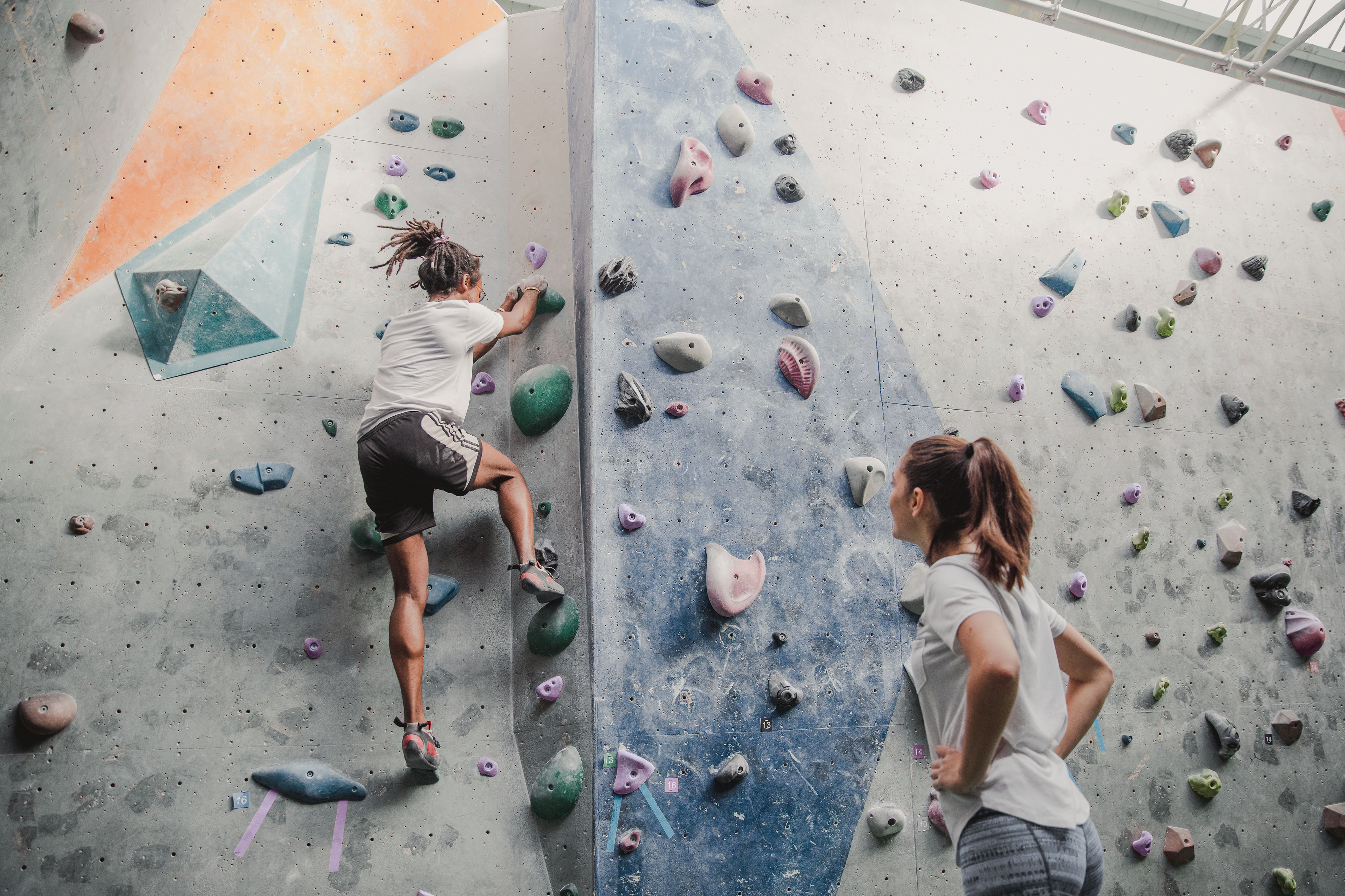 Bewegung_Bouldern_Mann_Frau_s
