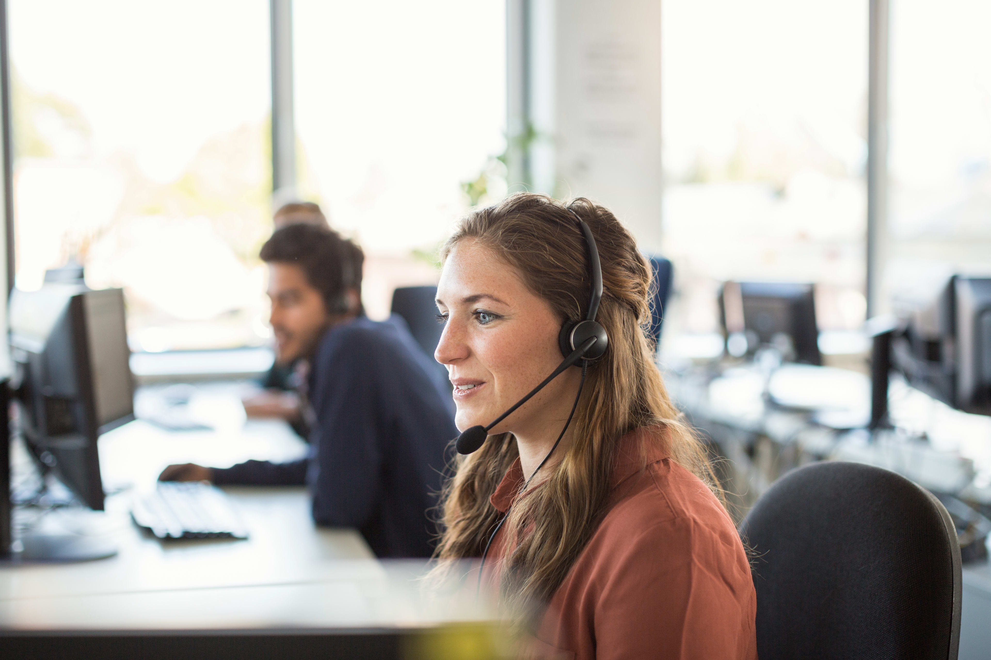 Kunden_Teleberatung_Frau_2_s_rp0ual