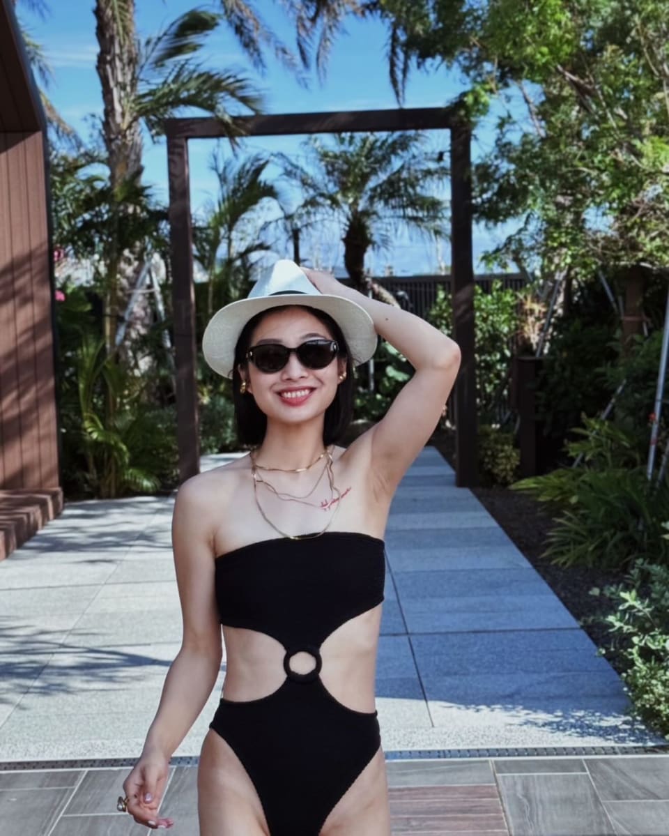 @colorfulsji wearing Jerry Swim by Hunza G