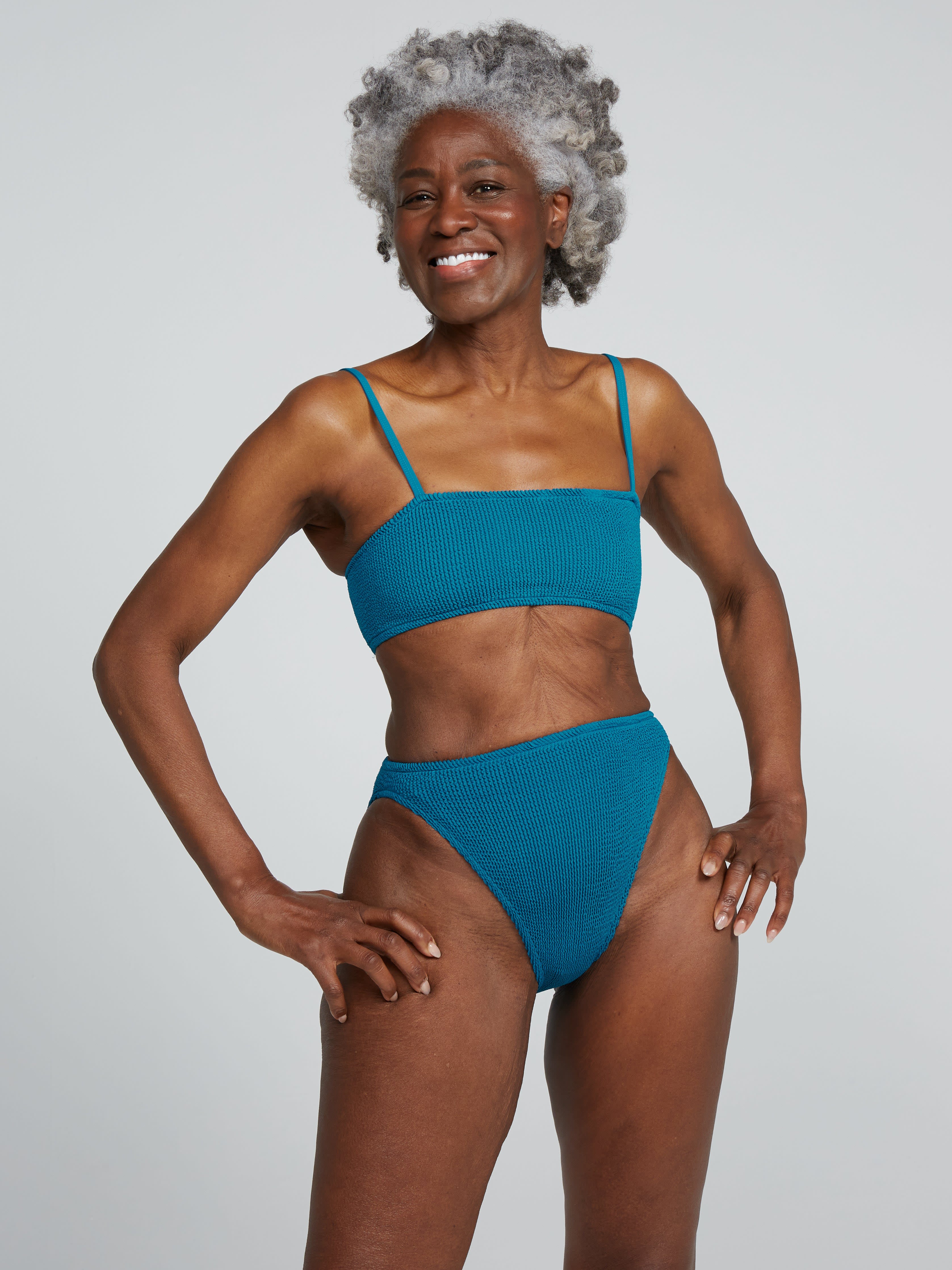 Photo of Poise_Standard_Waist_Two-Piece-Photo_5