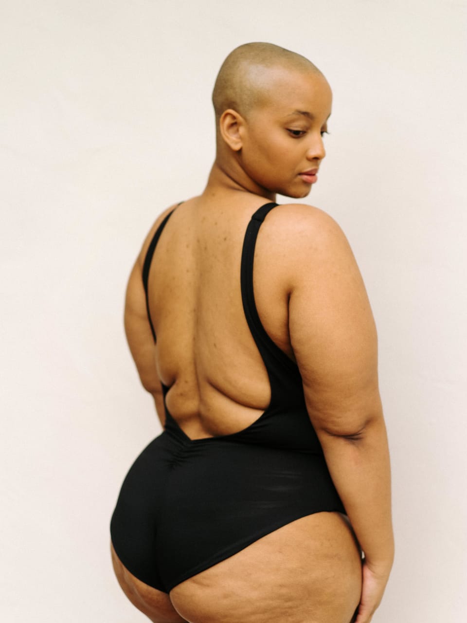 Image of a woman wearing The Minimalist - Matte Black by Londre_Bodywear