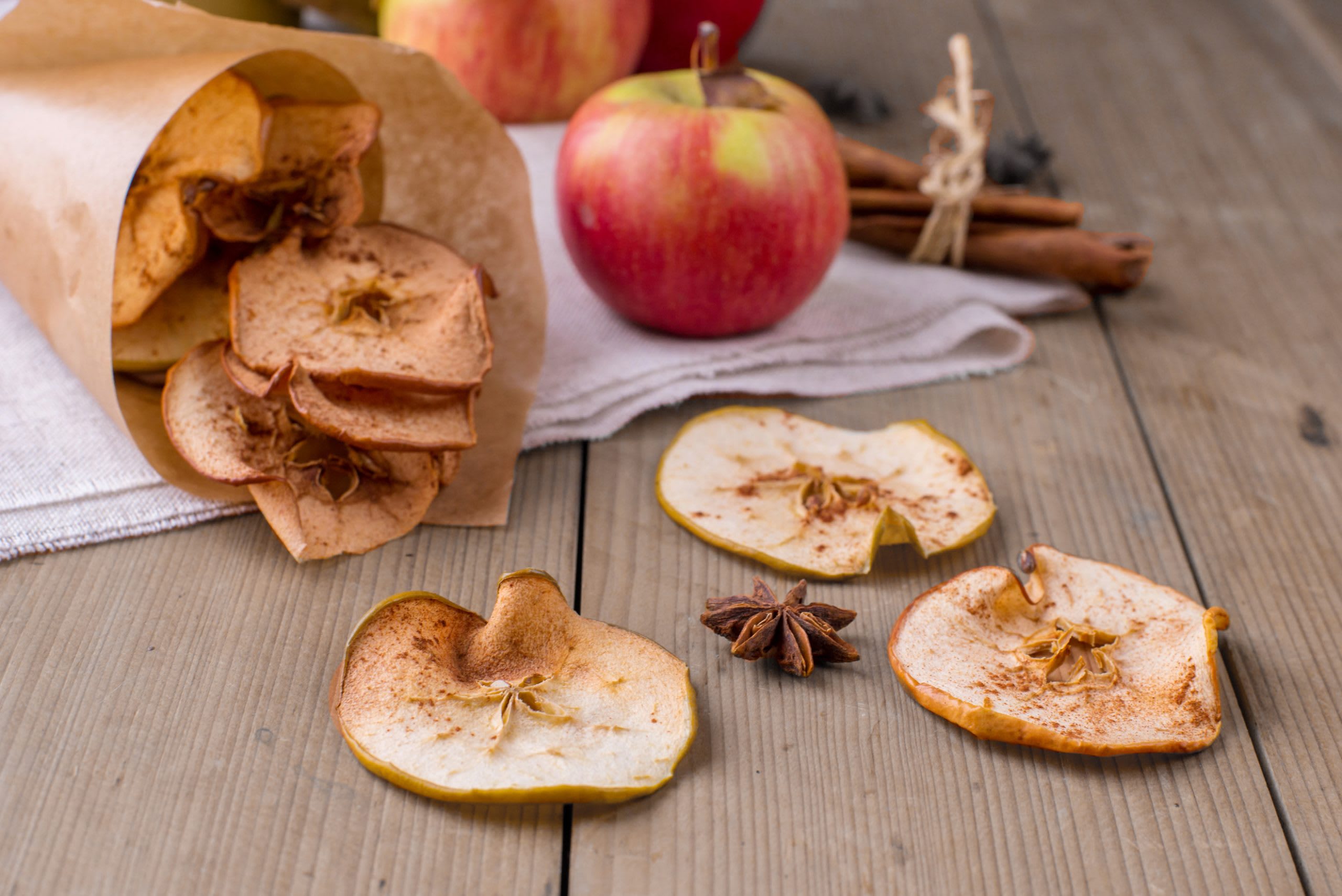 Pommes Sechees A La Cannelle Recette Swissmilk