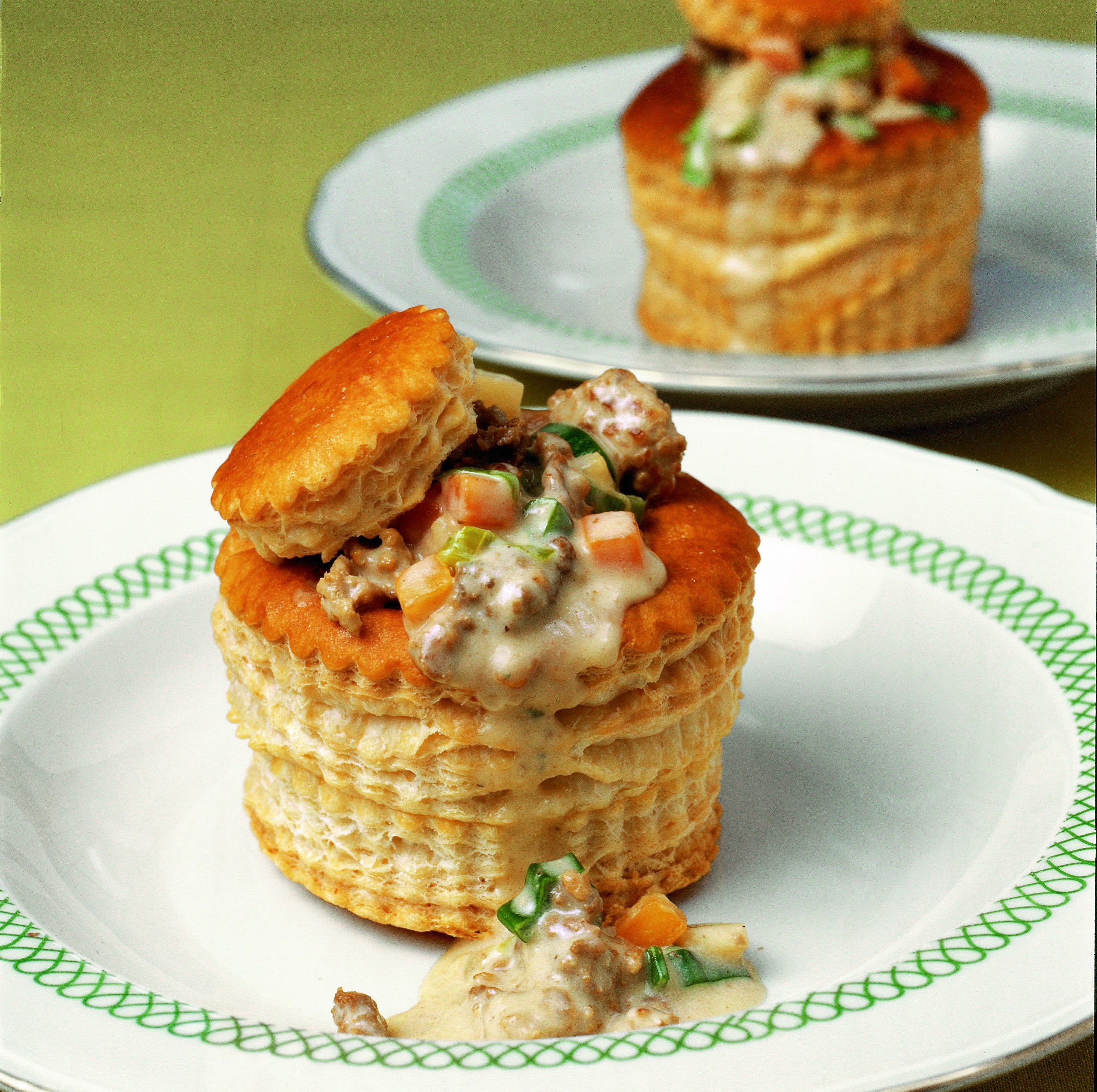 Vol Au Vent à La Viande Hachée Et Aux Légumes Rezept