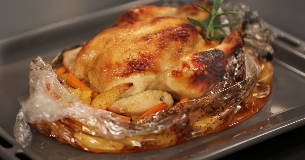 Poulet au four avec carottes et pommes de terre - Recette