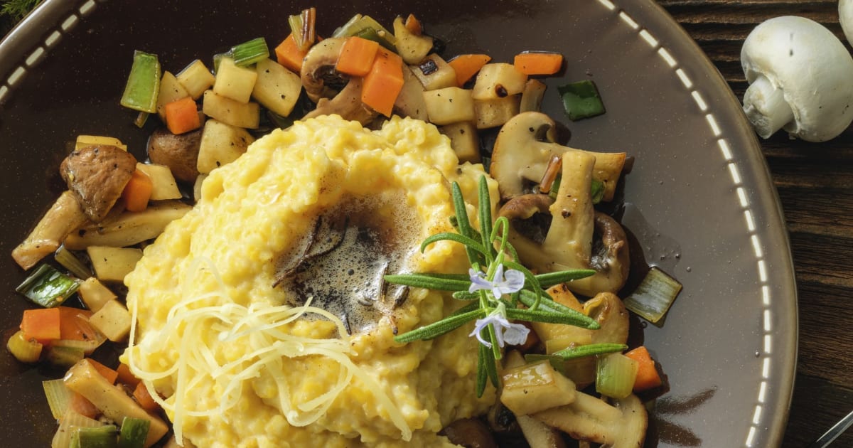 Rosmarin-Polenta mit Pilzragout - Rezept | Swissmilk