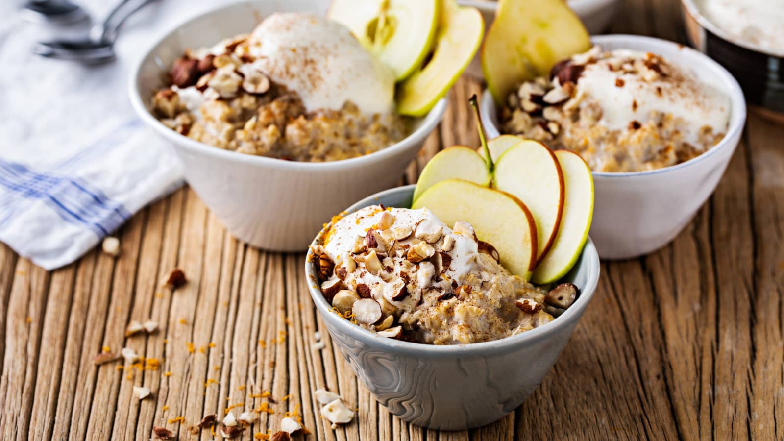 Porridge aux flocons d'avoine- petit déjeuner- Nessma cuisine