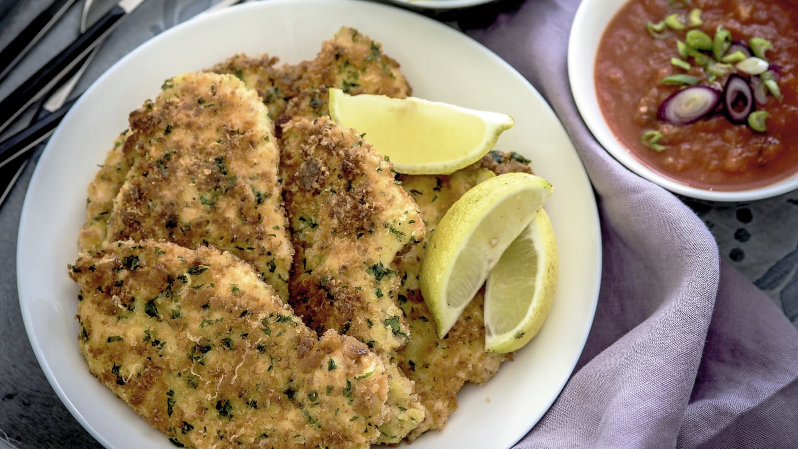 pouletschnitzel in weggli kase kruste rezept swissmilk