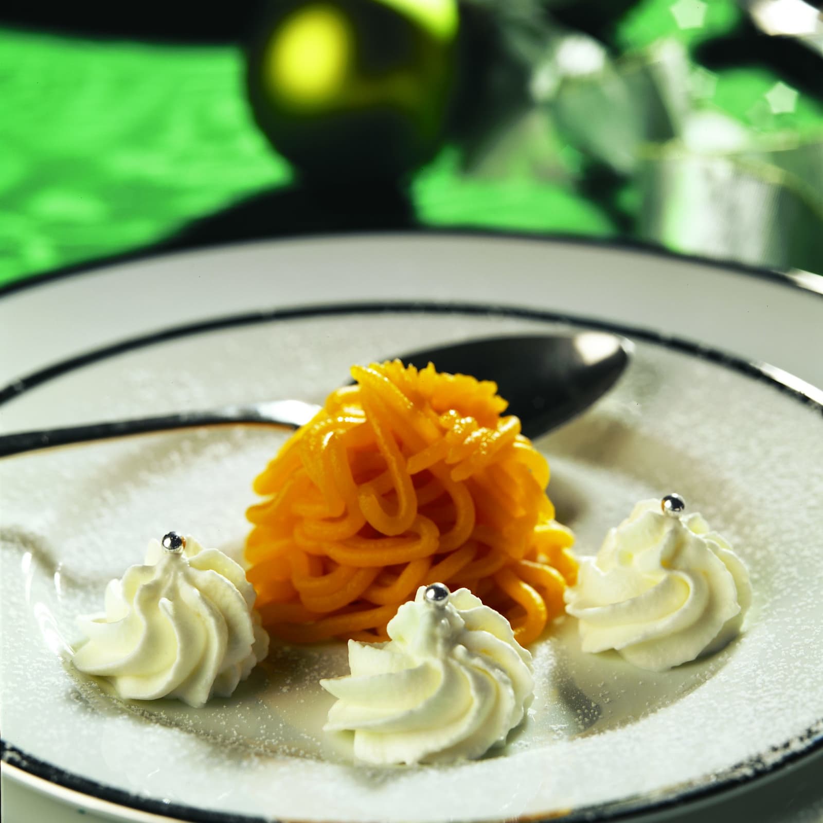 Kurbis Vermicelles Mit Vanille Rahm Rezept Swissmilk